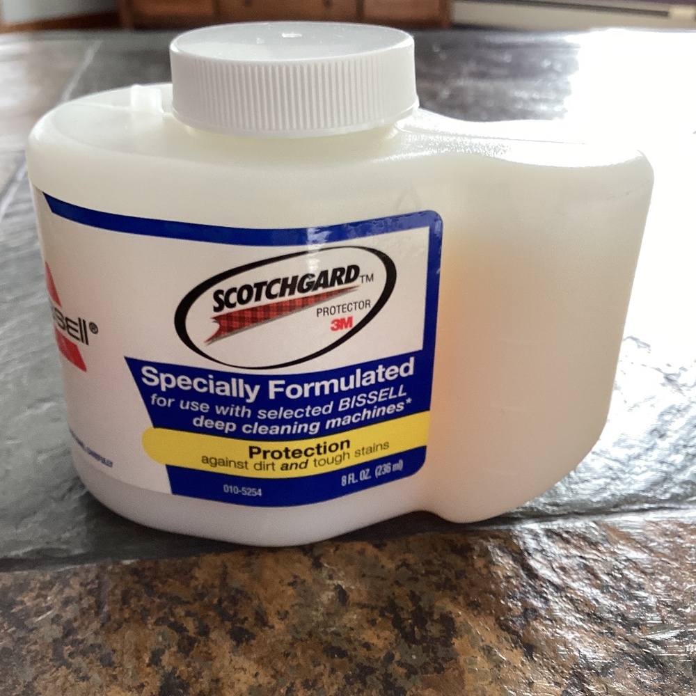 $4 Bundled* Bissell Scotchgard Protector 3M Specially Formulated Protection 8 oz